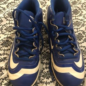 💜Nike huarache cleats boy size 3 blue and white